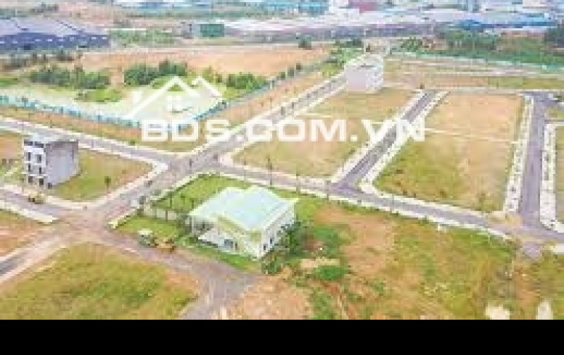 Sang nhượng đất mặt tiền ĐT 720, quốc lộ 55  tại  Suối Kiết, Huyện Tánh Linh, tỉnh Bình Thuận.